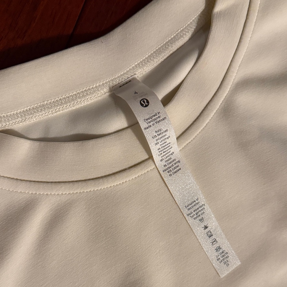 lululemon Soft Short Sleeve Sweatshirt Tee - Picture 2 of 8